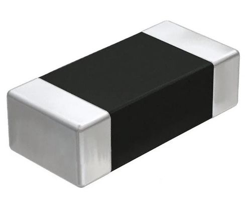 UMK107SD332JA-T 3300 pF ± 5% Capacitor cerâmico de 50 V 0603 (1608 métrico)