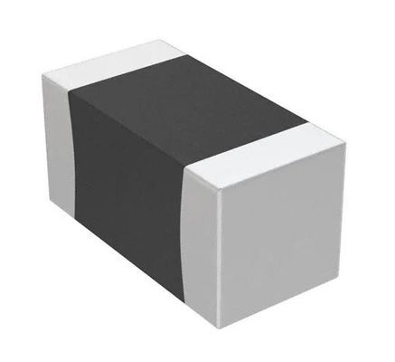 CC0402JRNP09BN150 15 pF ± 5% 50V Capacitor cerâmico C0G, NP0 0402 (1005 métrico)